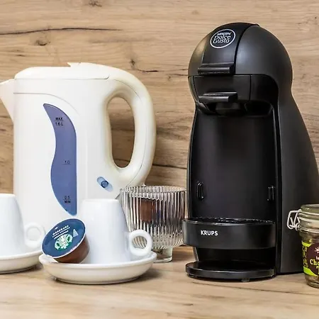 'little Little' House In The Town Center & Parking شقة