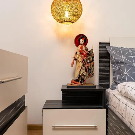 'little Little' House In The Town Center & Parking * Plovdiv