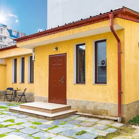 'little Little' House In The Town Center & Parking Apartment Plovdiv